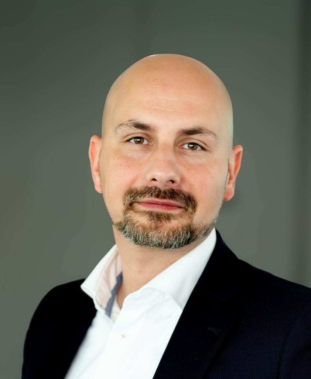 Remi Brus, MfN-registermediator